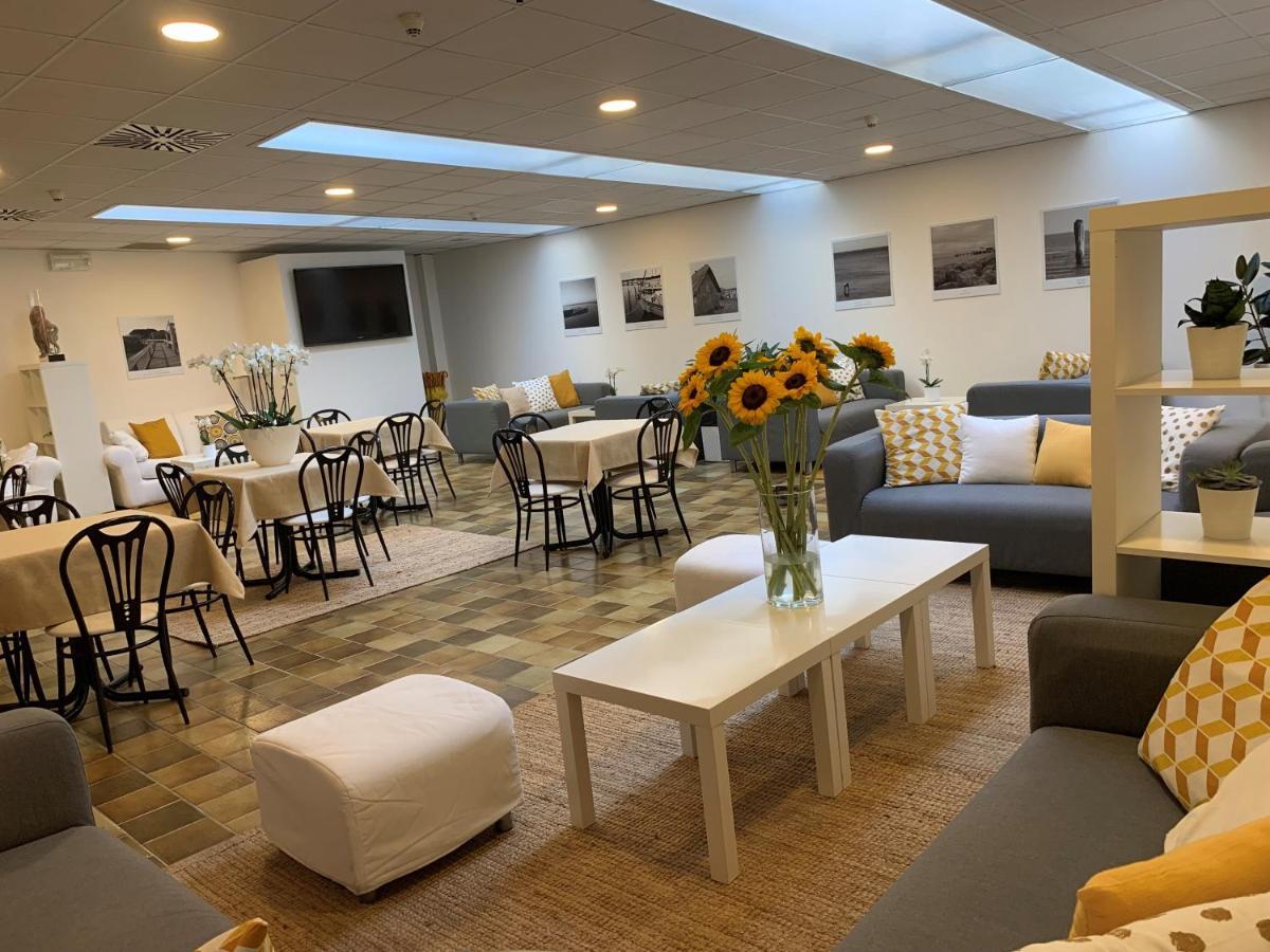 Hotel Desiree Lignano Sabbiadoro Bagian luar foto